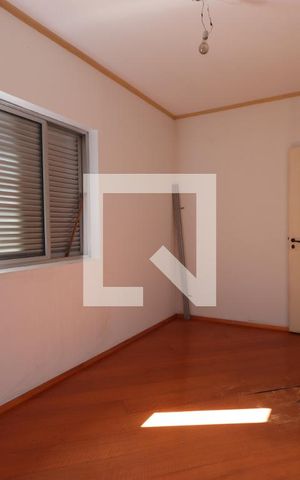 Casa à venda com 250m², 3 quartos e 2 vagasQuarto 3