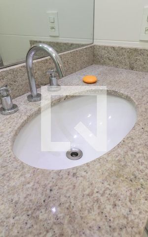 Apartamento para alugar com 63m², 2 quartos e 1 vagaBanheiro da Suíte