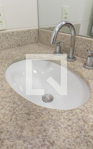 Apartamento para alugar com 63m², 2 quartos e 1 vagaBanheiro 2
