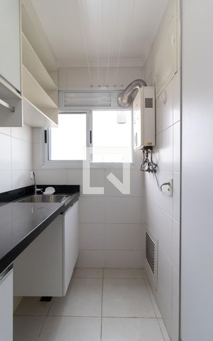 Apartamento para alugar com 63m², 2 quartos e 1 vagaÁrea de Serviço