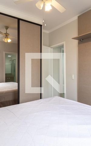 Apartamento para alugar com 63m², 2 quartos e 1 vagaSuíte