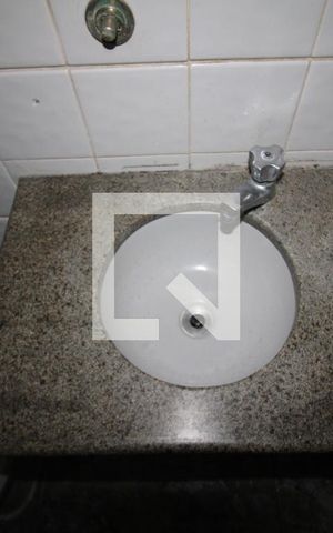 Casa para alugar com 80m², 2 quartos e sem vagaBanheiro 2