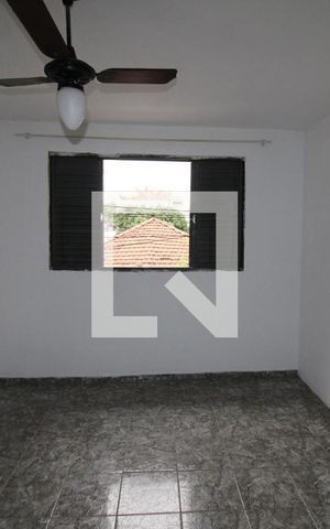 Casa para alugar com 80m², 2 quartos e sem vagaQuarto 1