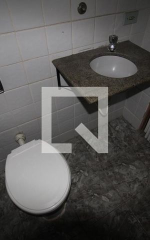 Casa para alugar com 80m², 2 quartos e sem vagaBanheiro 2