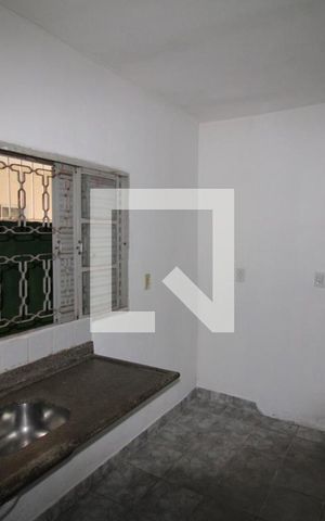 Casa para alugar com 80m², 2 quartos e sem vagaCozinha