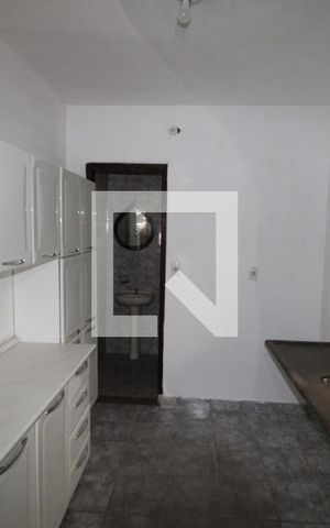 Casa para alugar com 80m², 2 quartos e sem vagaCozinha