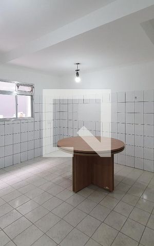 Casa à venda com 70m², 2 quartos e sem vaga Casa à venda com 70m², 2 quartos e sem vagaCopa