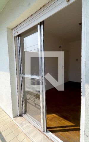 Apartamento à venda com 100m², 3 quartos e 1 vaga Apartamento à venda com 100m², 3 quartos e 1 vagaVaranda - Sala