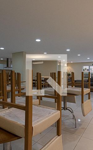 Apartamento à venda com 70m², 3 quartos e 1 vaga Apartamento à venda com 70m², 3 quartos e 1 vagaÁrea comum - Salão de festas