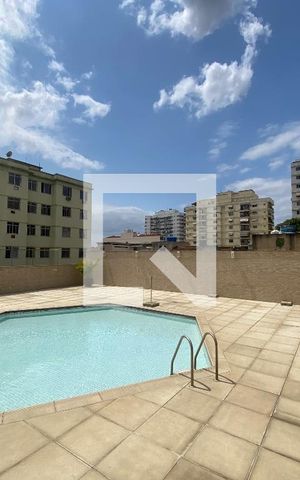 Apartamento à venda com 100m², 2 quartos e 1 vaga Apartamento à venda com 100m², 2 quartos e 1 vagaÁrea comum - Piscina