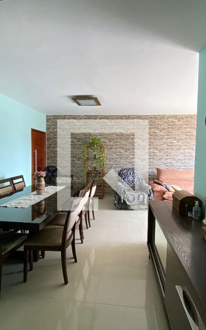 Apartamento à venda com 100m², 2 quartos e 1 vaga Apartamento à venda com 100m², 2 quartos e 1 vagaSala