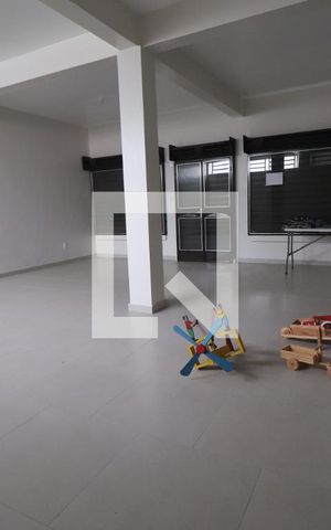 Casa à venda com 360m², 3 quartos e 6 vagasÁrea externa 