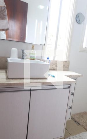 Casa à venda com 360m², 3 quartos e 6 vagasBanheiro Quarto