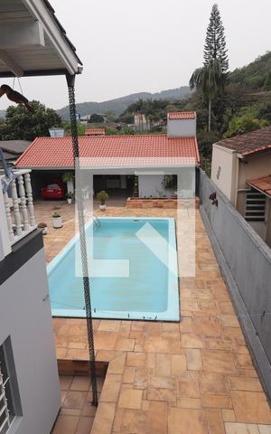Casa à venda com 360m², 3 quartos e 6 vagasVista Quarto 2