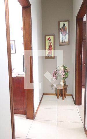 Casa à venda com 360m², 3 quartos e 6 vagasCorredor 