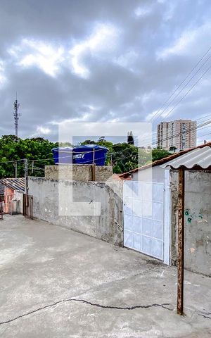 Casa para alugar com 34m², 1 quarto e sem vagaÁrea externa