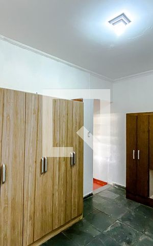 Casa para alugar com 34m², 1 quarto e sem vagaSala/Quarto