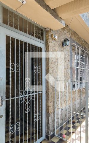 Casa de condomínio à venda com 90m², 4 quartos e 3 vagas Casa de condomínio à venda com 90m², 4 quartos e 3 vagasVaranda