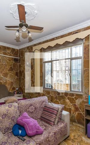 Casa de condomínio à venda com 90m², 4 quartos e 3 vagas Casa de condomínio à venda com 90m², 4 quartos e 3 vagasSala