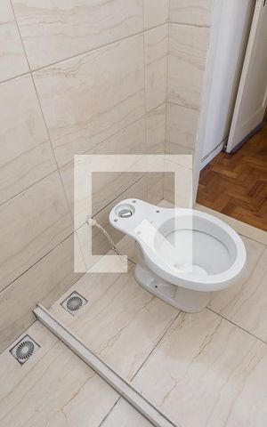 Casa de condomínio à venda com 90m², 4 quartos e 3 vagas Casa de condomínio à venda com 90m², 4 quartos e 3 vagasBanheiro da Suíte 1