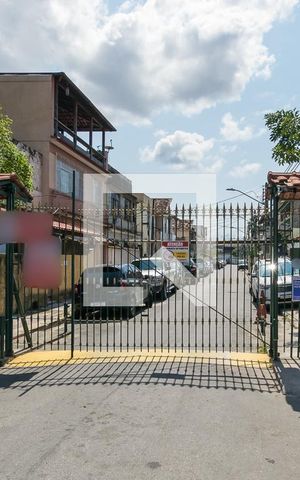Casa de condomínio à venda com 90m², 4 quartos e 3 vagas Casa de condomínio à venda com 90m², 4 quartos e 3 vagasFachada do Condomínio