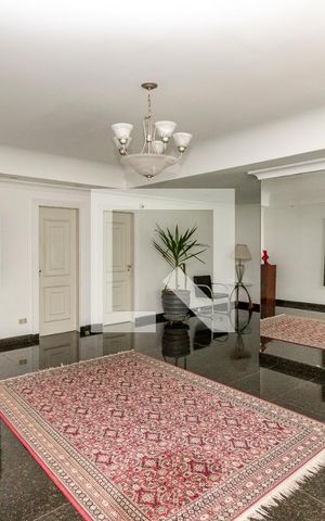 Apartamento à venda com 192m², 3 quartos e 4 vagas Apartamento à venda com 192m², 3 quartos e 4 vagasHall de Entrada