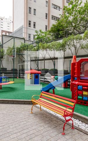Apartamento à venda com 192m², 3 quartos e 4 vagas Apartamento à venda com 192m², 3 quartos e 4 vagasPlayground