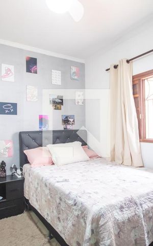 Casa à venda com 152m², 3 quartos e 3 vagas Casa à venda com 152m², 3 quartos e 3 vagasQuarto 2
