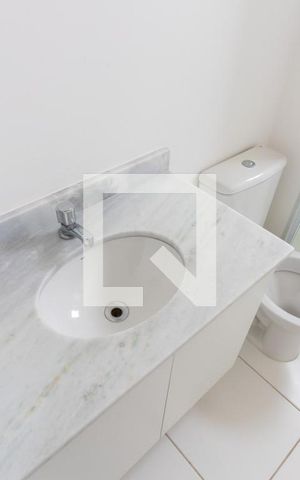 Apartamento à venda com 60m², 2 quartos e 1 vaga Apartamento à venda com 60m², 2 quartos e 1 vagaBanheiro