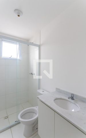 Apartamento à venda com 60m², 2 quartos e 1 vaga Apartamento à venda com 60m², 2 quartos e 1 vagaBanheiro da Suíte 1