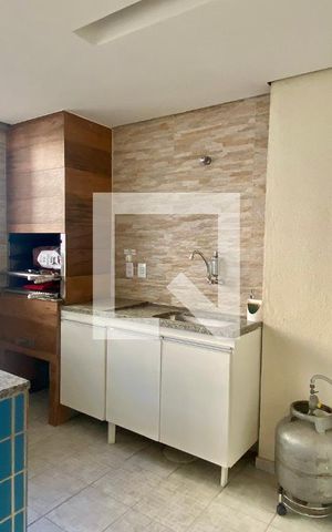 Apartamento à venda com 75m², 3 quartos e 1 vaga Apartamento à venda com 75m², 3 quartos e 1 vagaÁrea comum