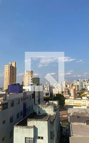 Apartamento à venda com 75m², 3 quartos e 1 vaga Apartamento à venda com 75m², 3 quartos e 1 vagaVista