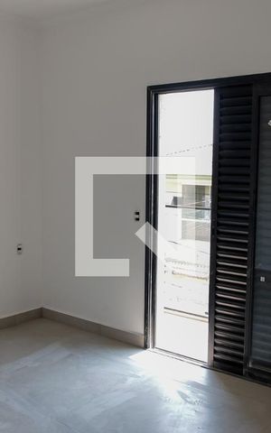 Casa à venda com 186m², 3 quartos e 6 vagas Casa à venda com 186m², 3 quartos e 6 vagasQuarto 3 - Suíte