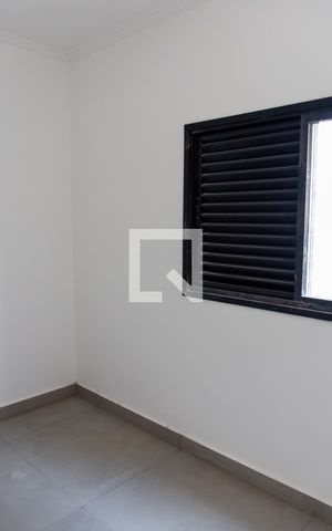 Casa à venda com 186m², 3 quartos e 6 vagas Casa à venda com 186m², 3 quartos e 6 vagasQuarto 2 - Suíte