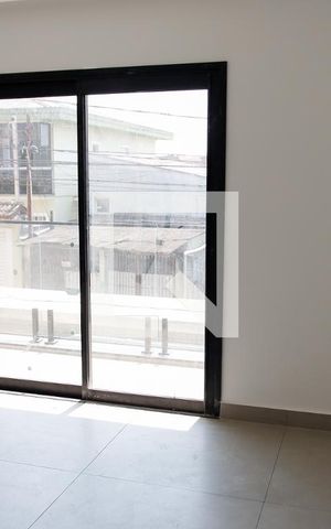 Casa à venda com 186m², 3 quartos e 6 vagas Casa à venda com 186m², 3 quartos e 6 vagassala