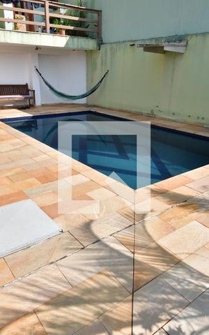 Casa à venda com 360m², 3 quartos e 4 vagasPiscina