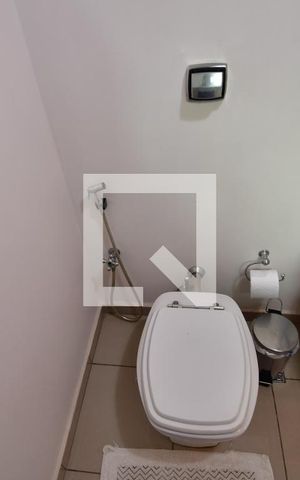 Casa à venda com 360m², 3 quartos e 4 vagasLavabo