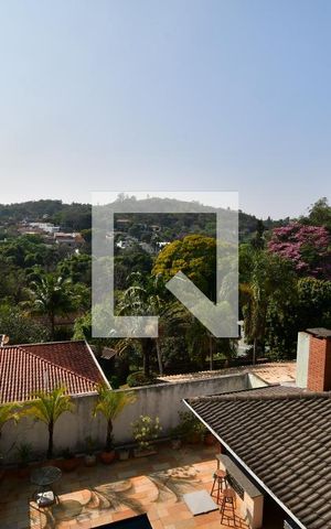 Casa à venda com 360m², 3 quartos e 4 vagasQuarto 2 - Vista