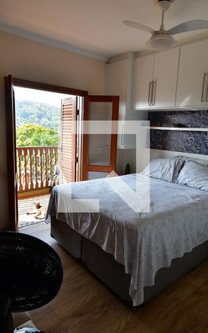 Casa à venda com 360m², 3 quartos e 4 vagasQuarto 3 - Suíte