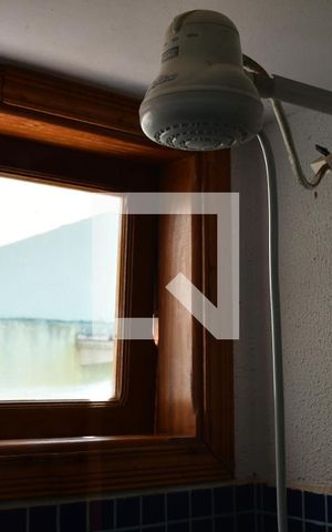 Casa à venda com 360m², 3 quartos e 4 vagasBanheiro de serviço