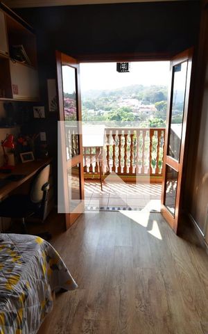 Casa à venda com 360m², 3 quartos e 4 vagasQuarto 2