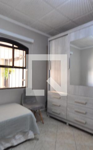 Casa à venda com 220m², 3 quartos e 2 vagasQuarto 2