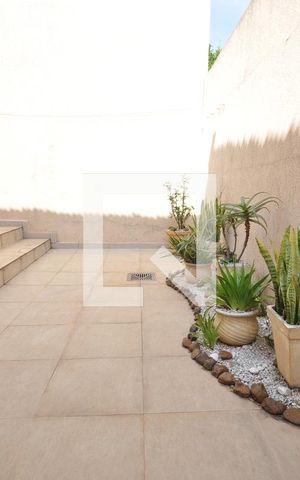 Casa à venda com 220m², 3 quartos e 2 vagasQuintal