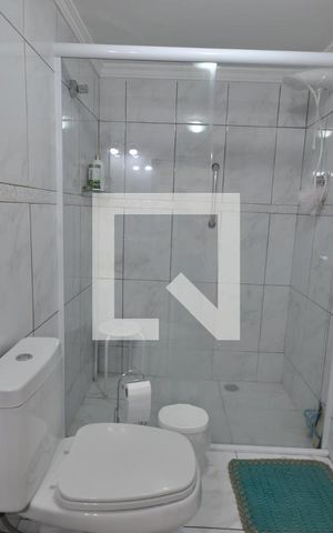 Casa à venda com 220m², 3 quartos e 2 vagasBanheiro 3