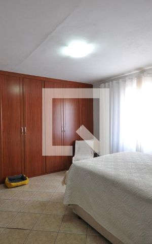 Casa à venda com 220m², 3 quartos e 2 vagasQuarto Suíte
