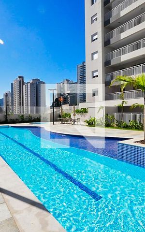 Apartamento à venda com 96m², 2 quartos e 2 vagas Apartamento à venda com 96m², 2 quartos e 2 vagasPiscina