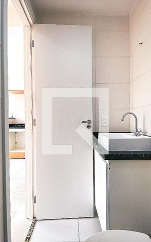 Apartamento à venda com 32m², 2 quartos e sem vagaBanheiro