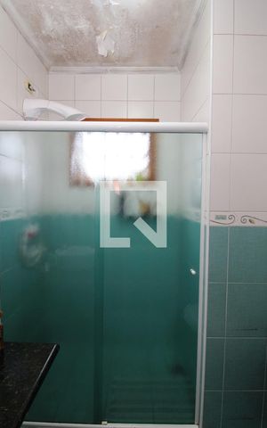 Casa à venda com 190m², 3 quartos e 2 vagasBanheiro Social