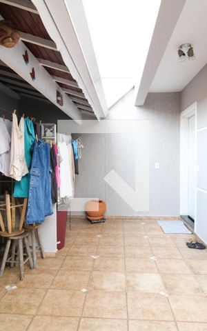 Casa à venda com 190m², 3 quartos e 2 vagasÁrea de Serviço