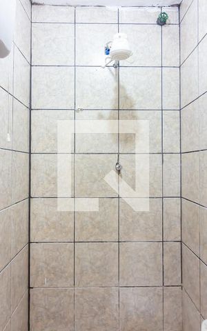 Casa de condomínio à venda com 240m², 2 quartos e sem vagaBanheiro